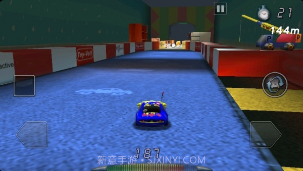 疯狂四驱车2v1.7截图