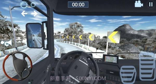 卡车模拟器雪山截图1