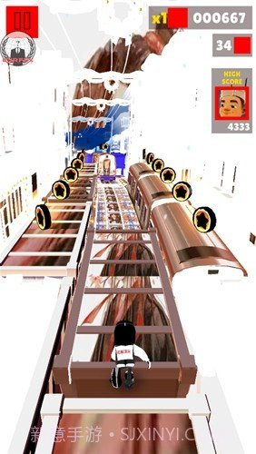 地铁跑酷皮瓜花扇联动版本截图2 地铁跑酷皮瓜花扇联动版本截图2