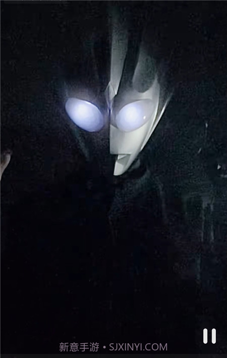 抖音很火的奥特曼光之变装特效截图1 抖音很火的奥特曼光之变装特效截图1