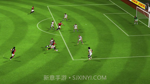 真实足球2012截图1