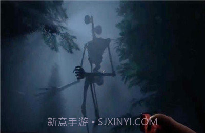 吓人的多警笛头机器人截图3